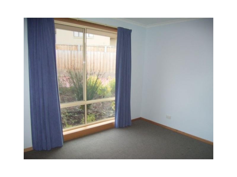 1/44 WHITEWATER CRES, Kingston TAS 7050