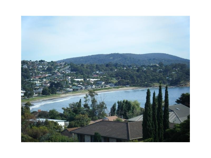 1 SURF PDE, Blackmans Bay TAS 7052