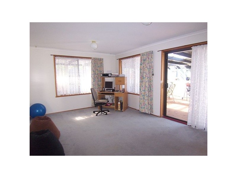 5 Fryer Street, Kingston TAS 7050