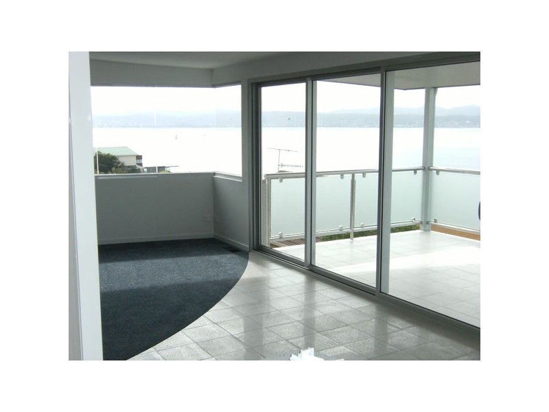 806 Sandy Bay Road, Sandy Bay TAS 7005