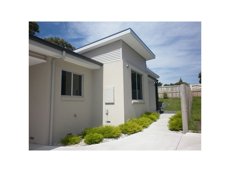 2/33 Moir Road, Kingston TAS 7050