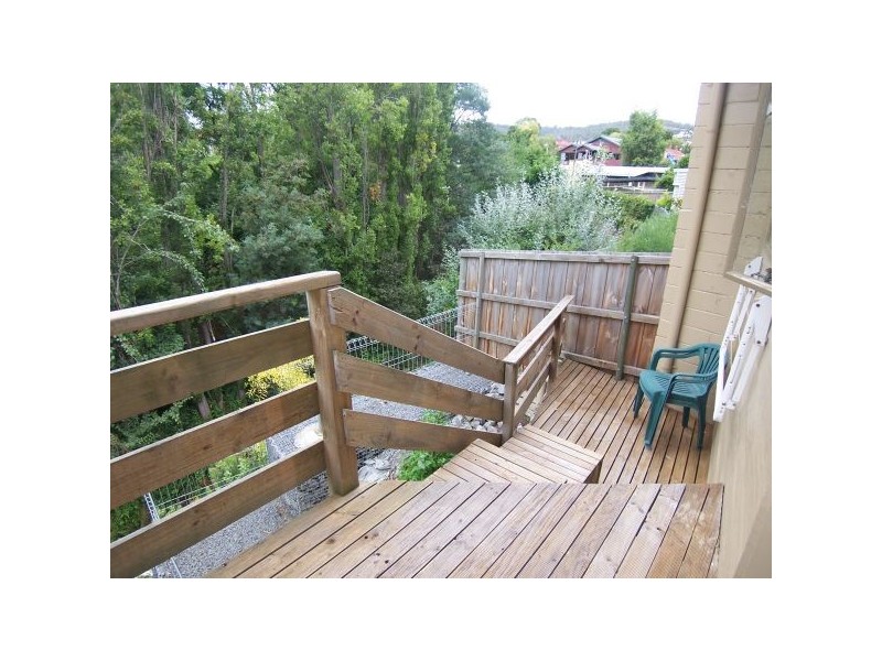 1/19 Digney Street, Sandy Bay TAS 7005