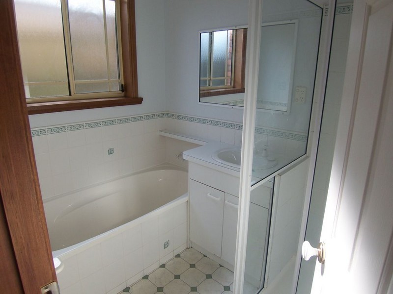 1/2  Carita Road, Blackmans Bay TAS 7052