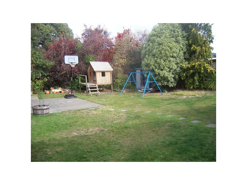 9 Islington Road, Montrose TAS 7010