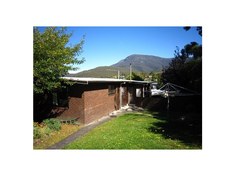 2 Balgowlah court, Lenah Valley TAS 7008