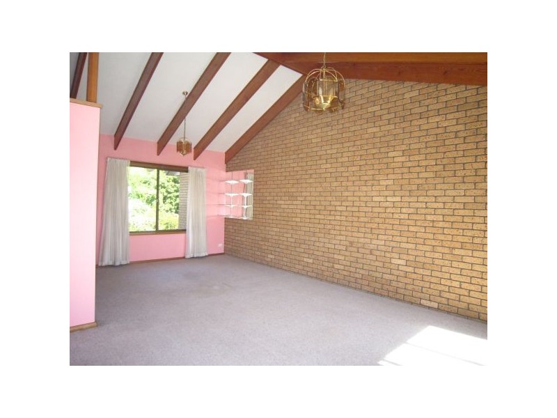 2/2 Ewing Avenue, Kingston Beach TAS 7050