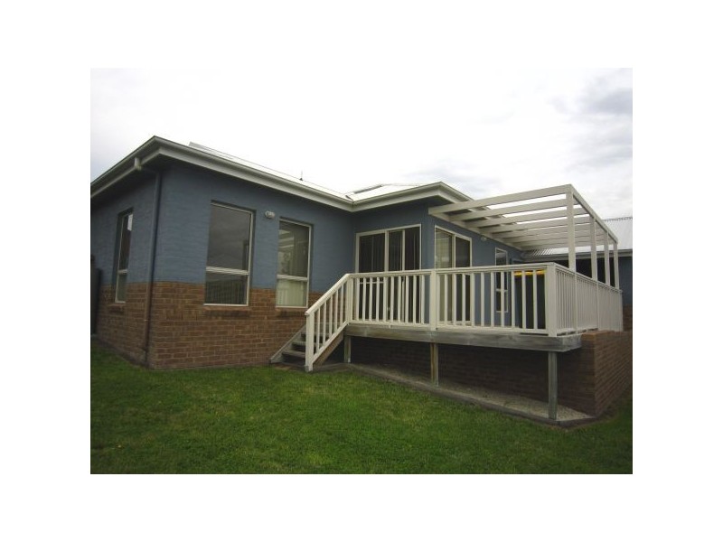 12 Alfred Gardens, Kingston TAS 7050
