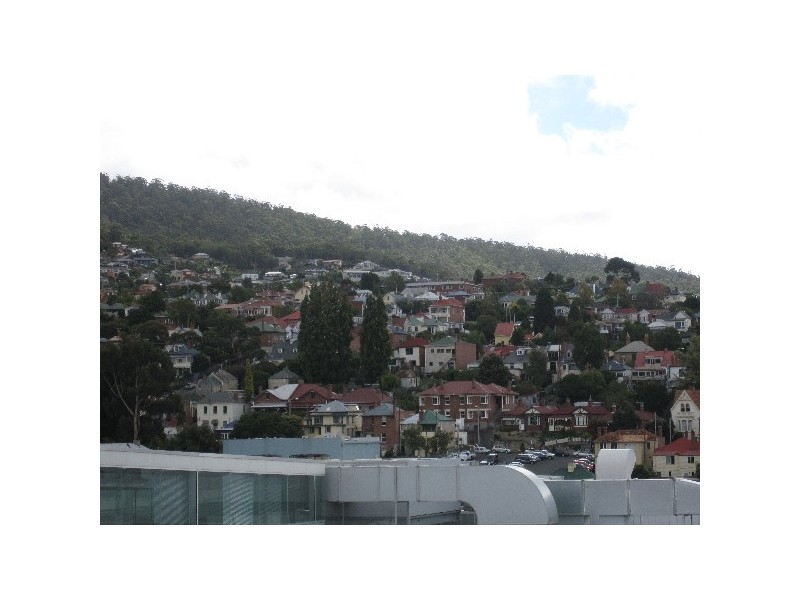 2/194 MACQUARIE STREET, Hobart TAS 7000