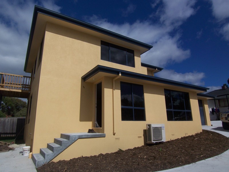 2/5 Sunny Avenue, Blackmans Bay TAS 7052