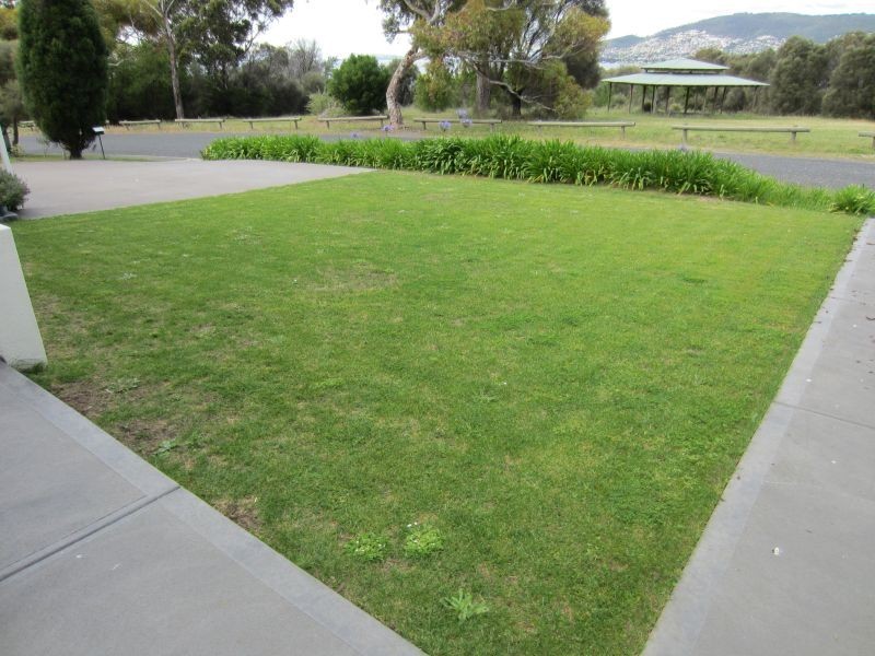63 Rosny Esplanade, Rosny TAS 7018