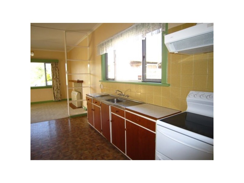 20 Derwent Avenue, Geilston Bay TAS 7015