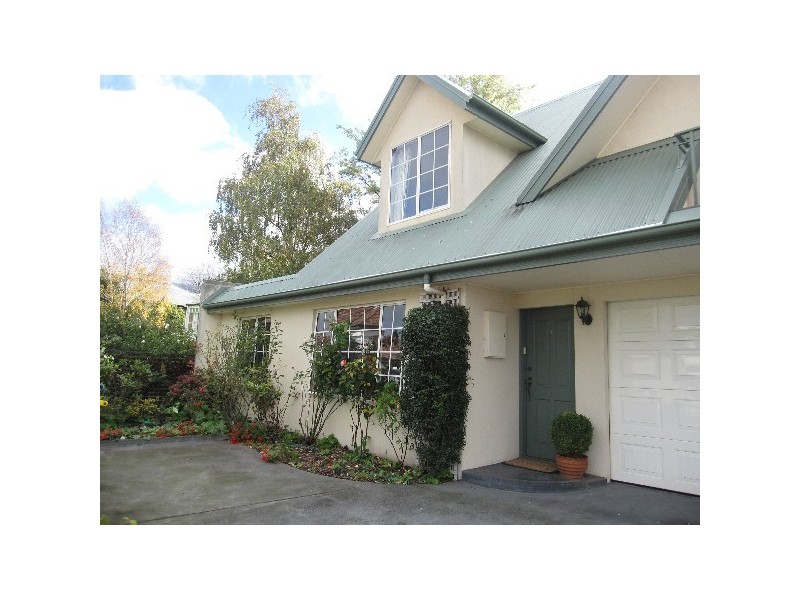 7 LASSWADE AVENUE, Dynnyrne TAS 7005
