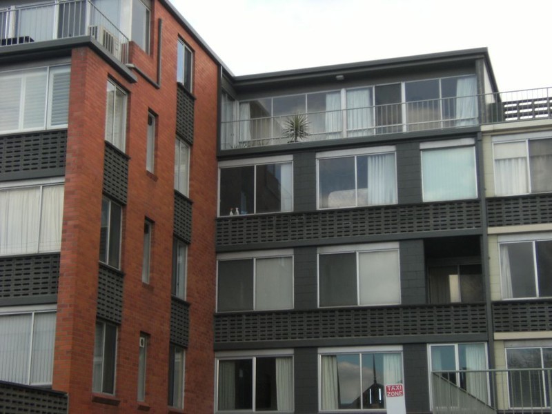 10/64 St Georges Terrace, Battery Point TAS 7004