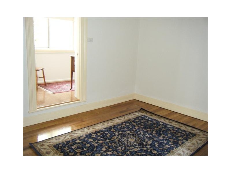 12 TRUMPETER ST, Battery Point TAS 7004