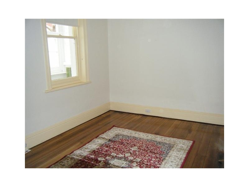 12 TRUMPETER ST, Battery Point TAS 7004