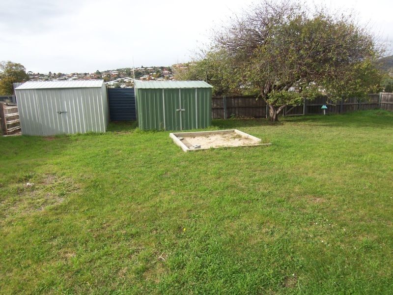 23 Norman Circle, Glenorchy TAS 7010