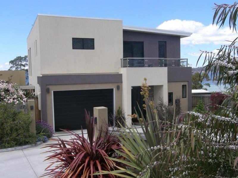 1/27 Staff Road, Electrona TAS 7054