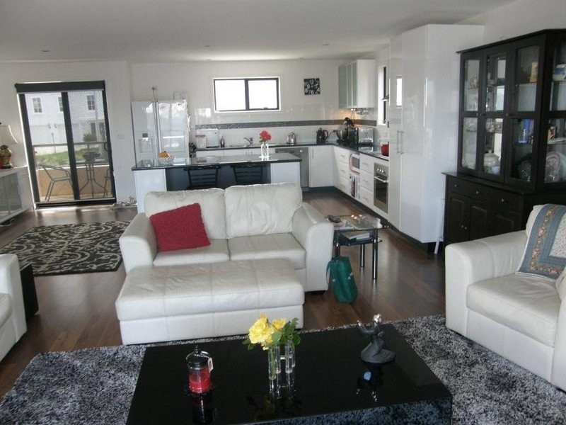 1/27 Staff Road, Electrona TAS 7054