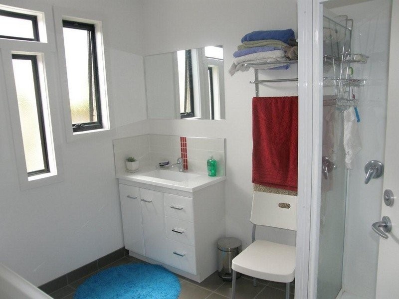 1/27 Staff Road, Electrona TAS 7054