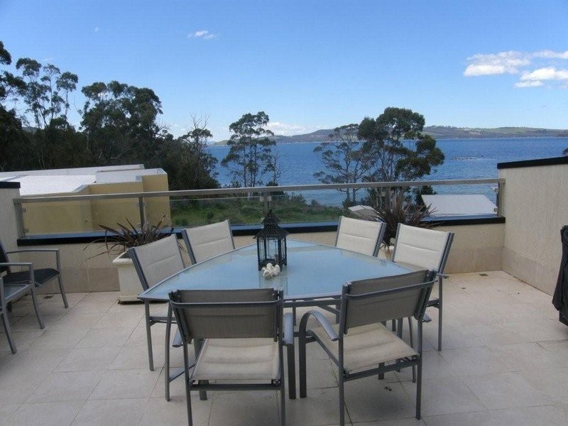 1/27 Staff Road, Electrona TAS 7054