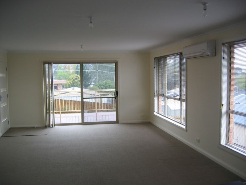 4/153 Summerleas Road, Kingston TAS 7050