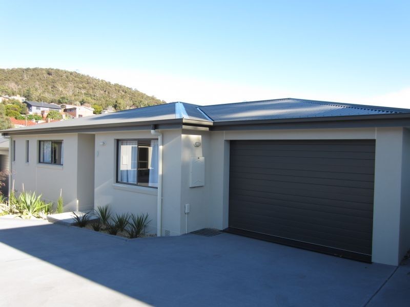 5/130 Gordons Hill Road, Lindisfarne TAS 7015