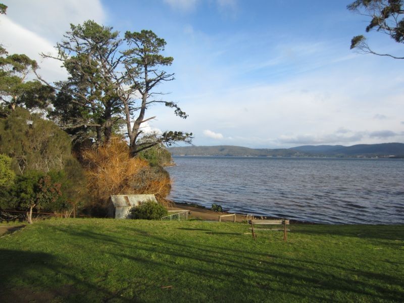 95 Wingara Road, Howden TAS 7054