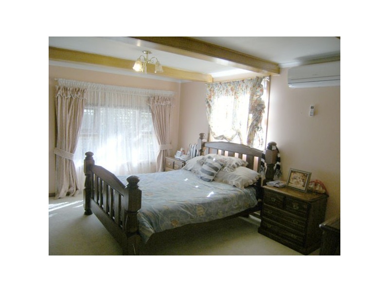 6  Huntley Street, Montrose TAS 7010