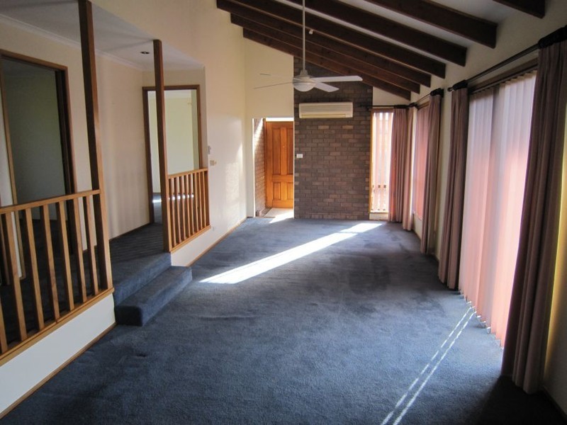 12 Seddon Street, Austins Ferry TAS 7011