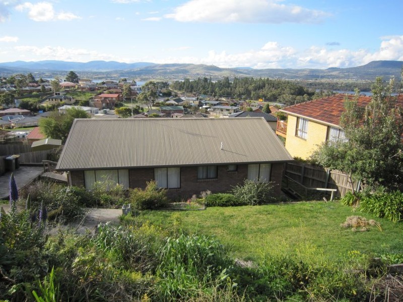 12 Seddon Street, Austins Ferry TAS 7011