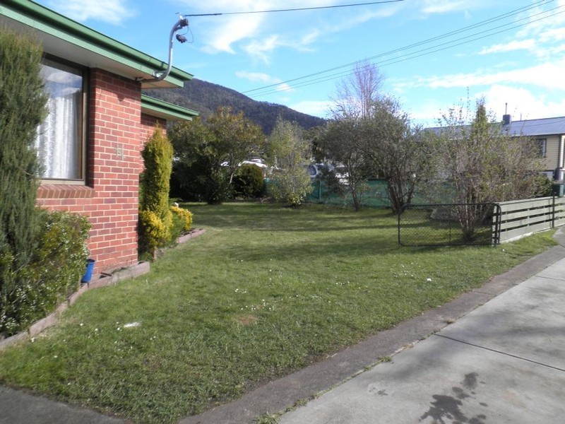 11 Taree Street, Berriedale TAS 7011