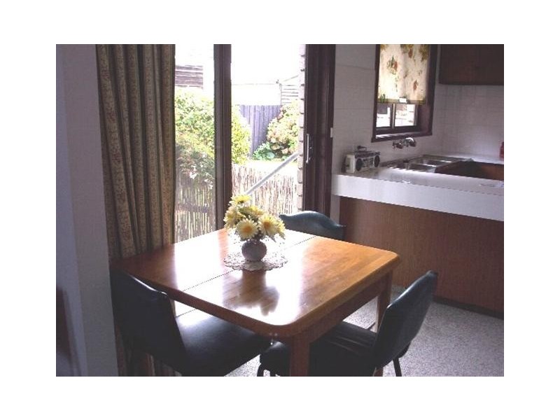 1/1 PERA CRT, Howrah TAS 7018