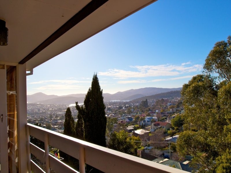 2/3 Jabez Court, Lenah Valley TAS 7008