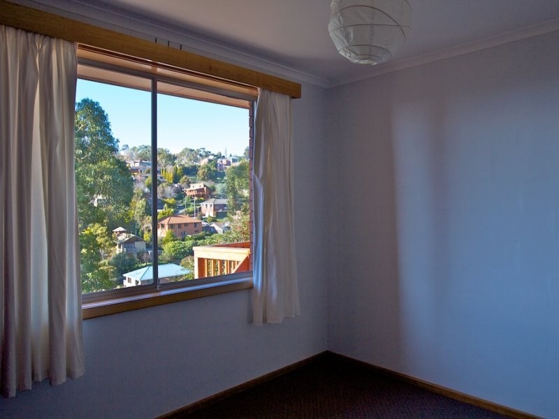 2/3 Jabez Court, Lenah Valley TAS 7008