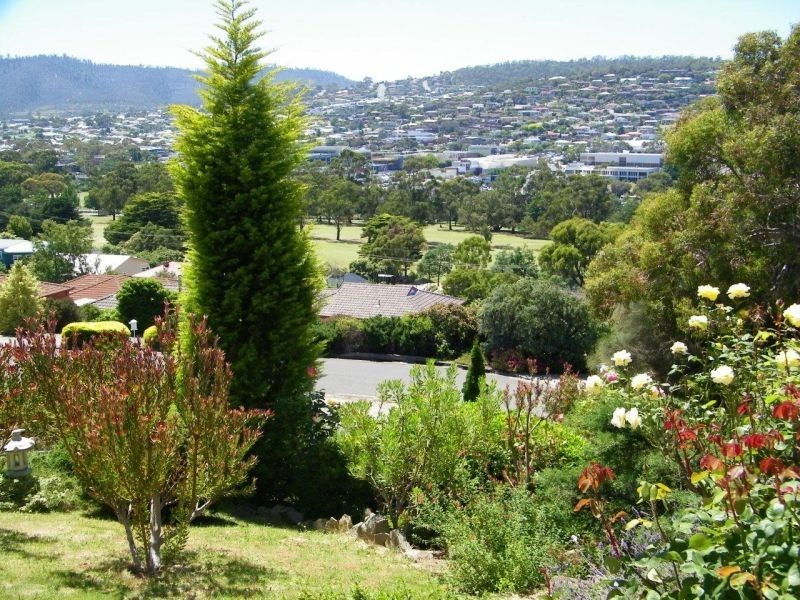 19  Haven Court, Rosny TAS 7018