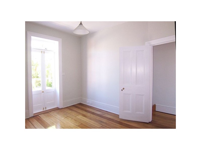 4 Waterloo Crescent, Battery Point TAS 7004