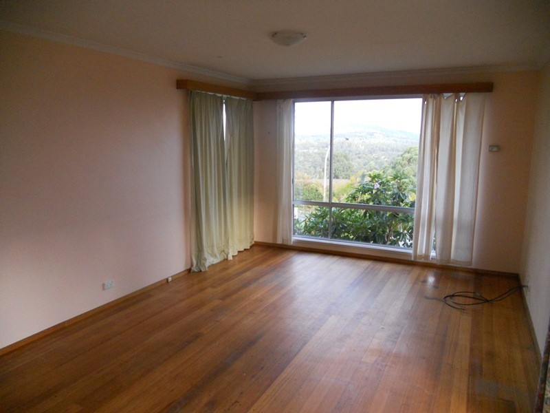 32 Pine Avenue, Kingston TAS 7050