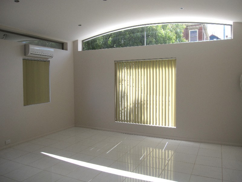 2/186 BATHURST STREET, Hobart TAS 7000