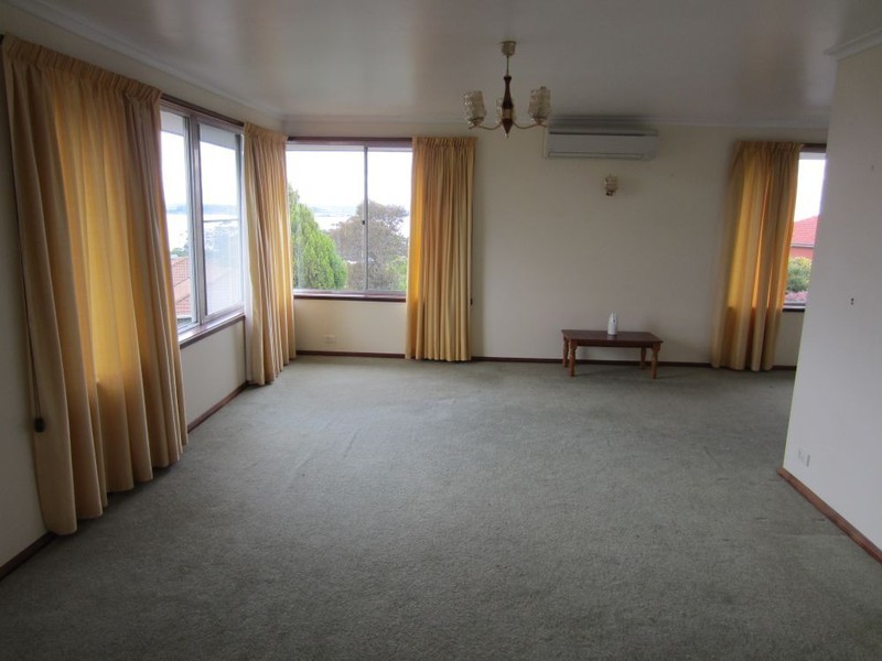 1 Amarina Court, Kingston Beach TAS 7050
