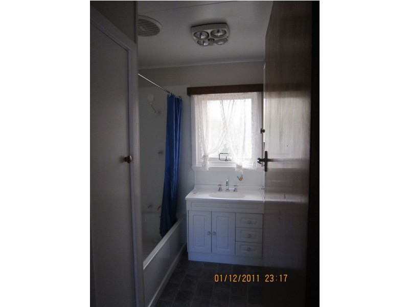 96 Clinton Road, Geilston Bay TAS 7015