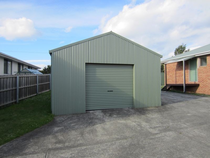 2 Manor Gardens, Kingston TAS 7050