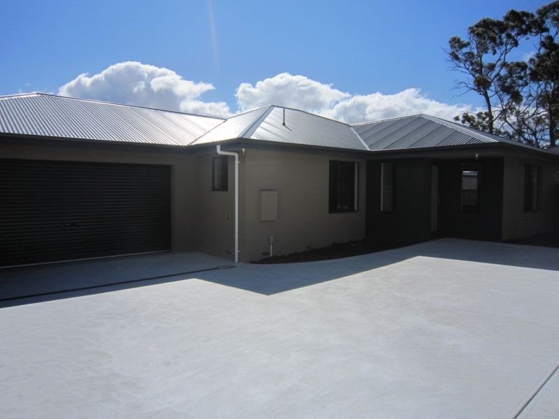 2/58 Mariah Crescent, Oakdowns TAS 7019