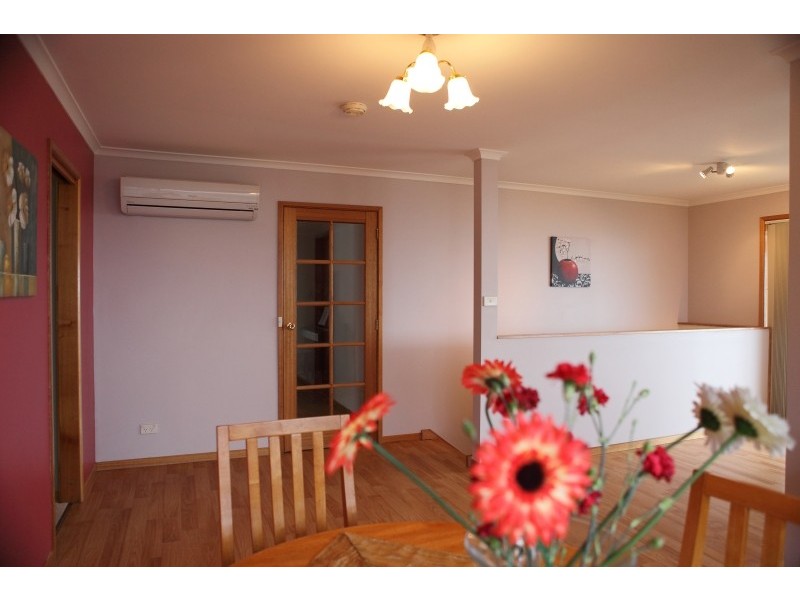 6 Denmark Close, Taroona TAS 7053