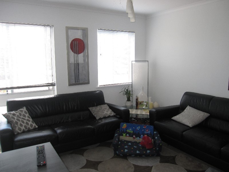 1/188 CHURCHILL AVENUE, Sandy Bay TAS 7005
