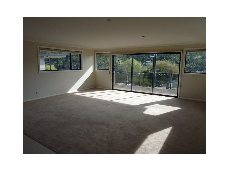 2/7 Musgrove Place, Geilston Bay TAS 7015