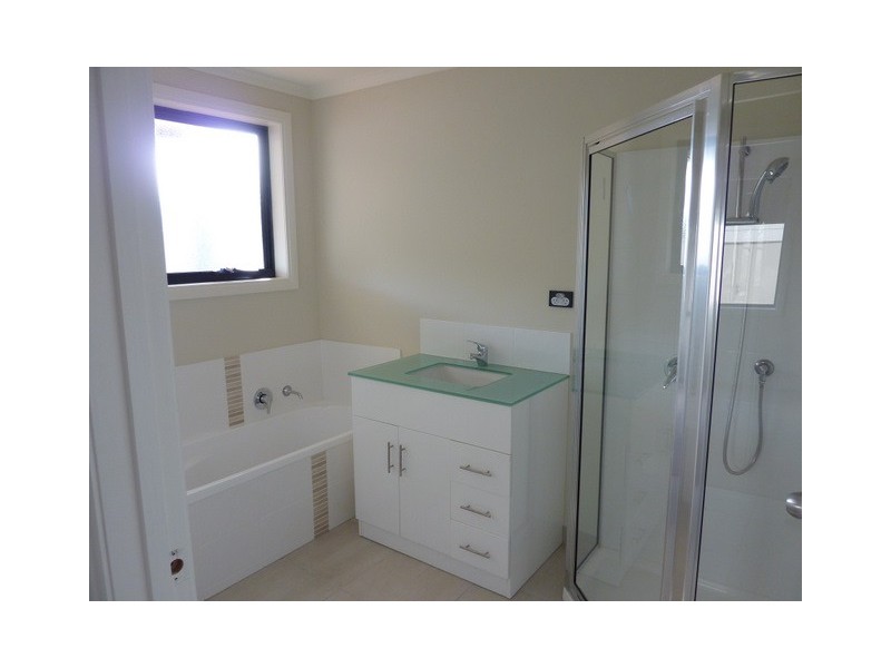 2/7 Musgrove Place, Geilston Bay TAS 7015