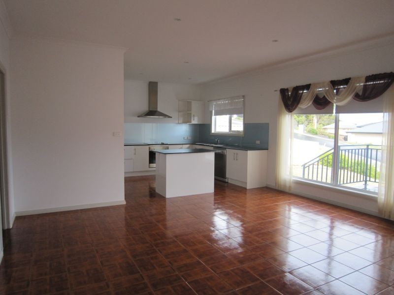 49 Natlee Crescent, Old Beach TAS 7017