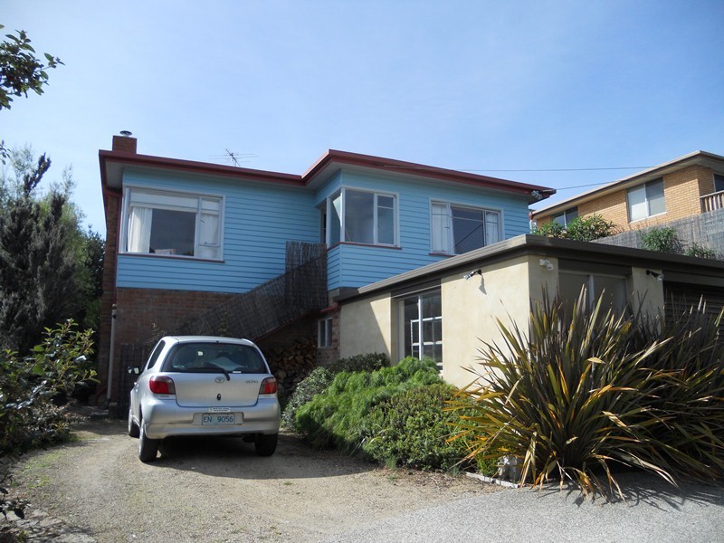 70 Hillborough Road, South Hobart TAS 7004