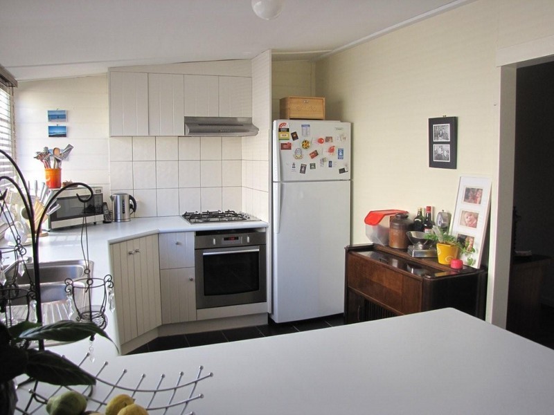 15 Gourlay Street, Blackmans Bay TAS 7052