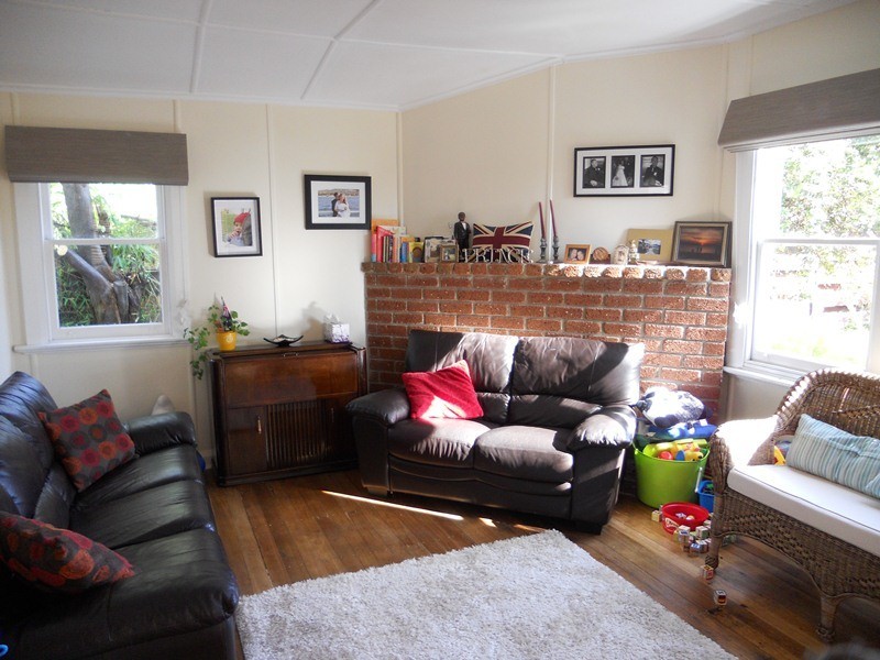 15 Gourlay Street, Blackmans Bay TAS 7052